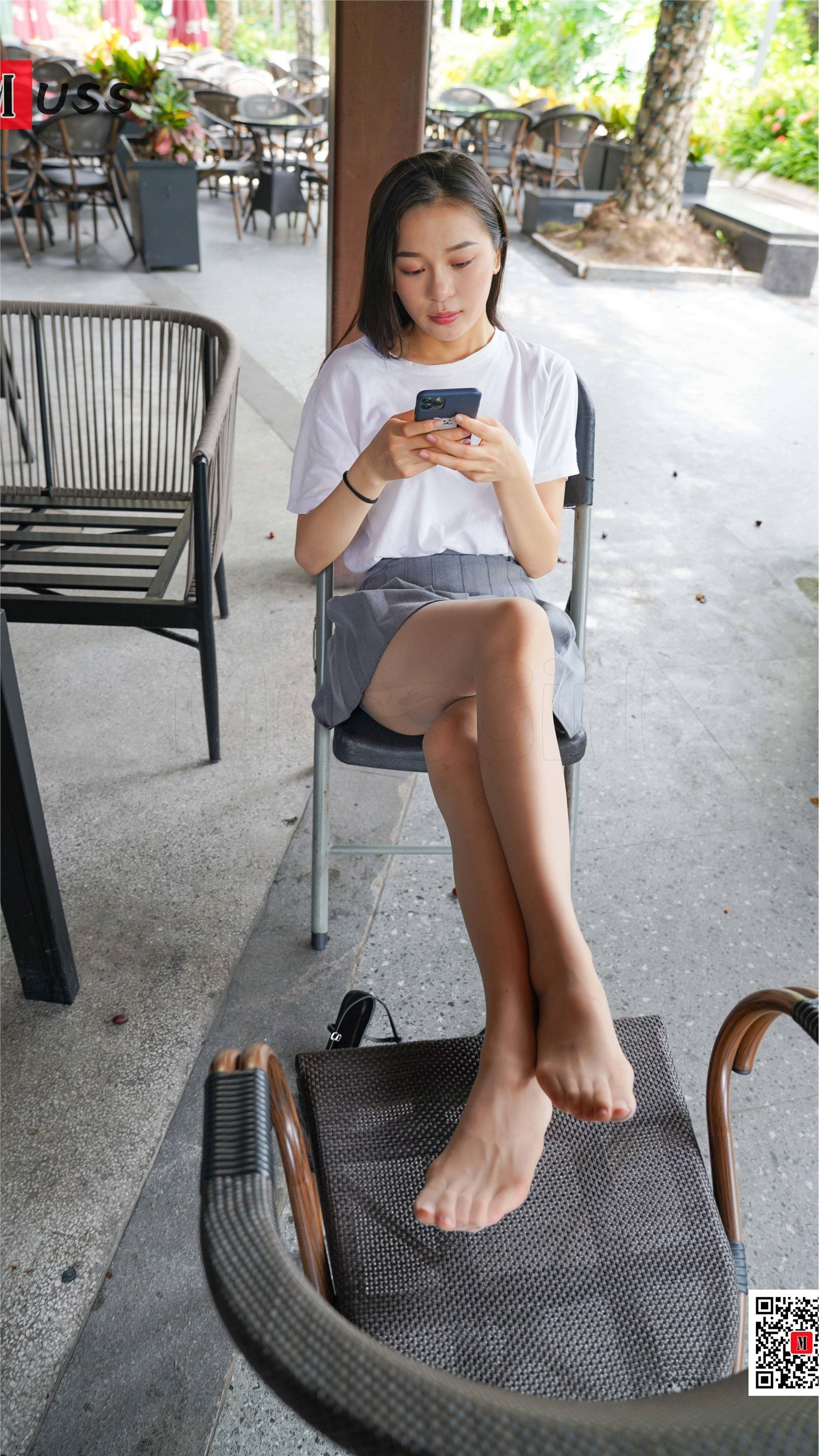 MussGirl慕丝女郎  NO.179 百褶裙凉高肉丝